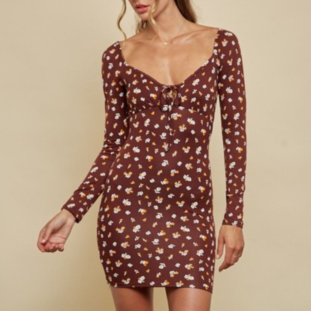 ❤️1 HOUR SALE❤️
 BROWN FLORAL DRESS - Picture 3 of 4